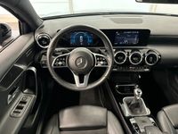 tweedehands Mercedes A180 Business Solution | Getint Glas | Stoelverwarming | 17" wielen |