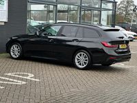 tweedehands BMW 318 3-SERIE Touring d Executive Edition/1STE EIG/PANO-DAK/XENON/NL-AUTO NAP!!