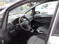 tweedehands Opel Zafira 2.2 Essentia|7 persoons