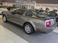 Occasion Ford Mustang 207 PK (152 kW) 2005 Grijs Coupé