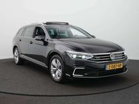 tweedehands VW Passat Variant 1.4 TSI PHEV GTE Business Panoramadak / Leder / Adap