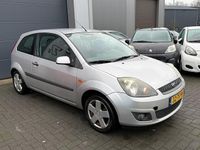 Occasion Ford Fiesta 69 PK (50 kW) 2006 Grijs (metallic) Hatchback
