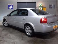 tweedehands Opel Vectra 2.2-16V Elegance AUTOMAAT 147PK | pakke