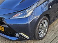 Occasion Toyota Aygo 69 PK (50 kW) 2017 Blauw Hatchback