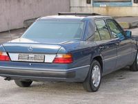 tweedehands Mercedes E320 500 200-500 (W124) W124automaat airco cruise dak leder rollo soundsystem