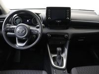 tweedehands Toyota Yaris 1.5 Hybrid Team 5 deurs | Navigatie | Climate Cont