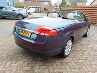 tweedehands Ford Focus Cabriolet Coupé- 1.6-16V Titanium