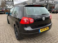 tweedehands VW Golf V 1.6 FSI Trendline - AUTOMAAT - AIRCO - NAP !