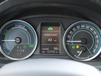 tweedehands Toyota Auris 1.8 Hybrid 136PK Aspiration Automaat | Airco | Navigatie | Cruis