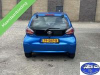 Occasion Toyota Aygo Comfort 68 PK (50 kW) 2011 Blauw Hatchback