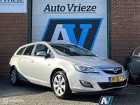 tweedehands Opel Astra Sports Tourer 1.4 Cosmo, Airco, Trekhaak