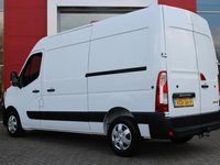 tweedehands Renault Master T35 2.3 dCi 180pk L2H2 Energy Work Edition 3 ZITS | LINKER ZIJSCHUIFDEUR | TREKHAAK | NAVIGATIE | ACHTERUITRIJ CAMERA | AIRCO | CRUISE CONTROL | MISTLAMPEN VOOR | DODEHOEKDETECTIE |