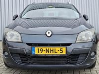 Occasion Renault Mégane GrandTour Dynamique 112 PK (82 kW) 2010 Grijs Stationwagen