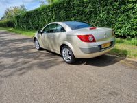 tweedehands Renault Mégane Cabriolet Coupé- 2.0-16V Privilège Luxe