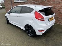 tweedehands Ford Fiesta 1.6 Metal