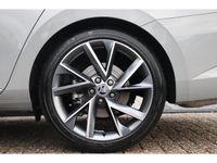 tweedehands Skoda Superb Combi 1.5 TSI 150pk DSG ACT Sportline Business | P