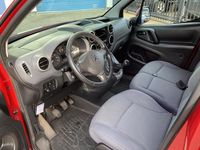 Occasion Citroën Berlingo Business Class 101 PK (74 kW) 2015 Rood MPV