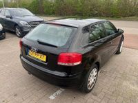 tweedehands Audi A3 1.6 FSI Attraction