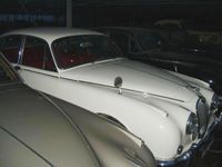 tweedehands Jaguar MK II -- white