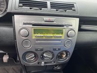 tweedehands Mazda 2 1.4 Sportive, '05, 125000 km, Airco, trekhaak en e