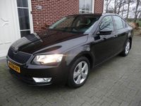 Occasion Skoda Octavia Active 105 PK (77 kW) 2014 Zwart (metallic) Hatchback