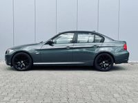 tweedehands BMW 318 3-SERIE i Business Line Aut.