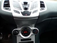 Occasion Ford Fiesta Trend 95 PK (69 kW) 2010 Grijs Hatchback