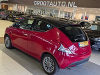 Occasion Lancia Ypsilon Platinum 69 PK (50 kW) 2013 Rood Hatchback