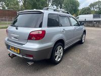 Occasion Mitsubishi Outlander Invite+ 136 PK (100 kW) 2005 Grijs SUV