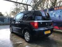 Occasion Peugeot 1007 73 PK (53 kW) 2007 MPV