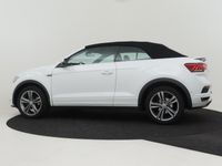 tweedehands VW T-Roc Cabrio 1.5 TSI 150PK R-Line AUT/DSG | 100% Dealeronderhouden | Stoelverwarming | Achteruitrijcamera | LED Koplampen | Navigatie | Digitaal Instrumentarium | 18''LMV