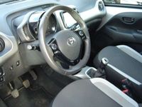 tweedehands Toyota Aygo 1.0 VVT-i x-play