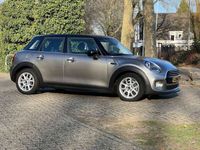 tweedehands Mini Cooper Cooper 1.5i 136pkAutomaat 5-Deuren Apple Carplay