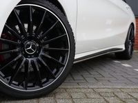 tweedehands Mercedes CLA250 Shooting Brake AMG Sport 4MATIC Prestige Rode gordels | Pano | Harman/Kardon