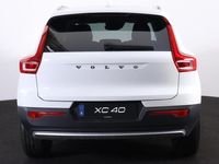 tweedehands Volvo XC40 T4 Recharge Inscription Expression - Parkeercamera achter - Verwarmde voorstoelen - Parkeersensoren voor & achter - Cruise control - High performance audio - 18' LMV