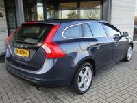 tweedehands Volvo V60 1.6 T4 180PK SUMMUM | Leder | Xenon | High Perform