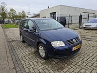 tweedehands VW Touran 1.6-16V FSI Trendline 7-pers. Airco Bj:2004 NAP!