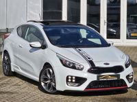 tweedehands Kia Ceed GT / cee'd 1.6 Turbo GDi 204pk PANORAMADAK|NAVIGATIE|CAMER