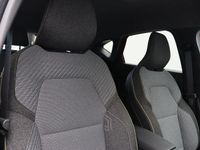 Nieuw Renault Captur Techno 160 PK (117 kW) 2025 Rood SUV