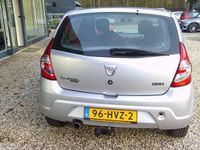 tweedehands Dacia Sandero 1.6 Lauréate airco met trekhaak