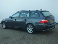 tweedehands BMW 530 5-SERIE Touring d 236pk 6-cyl Navi Leer Trekhaak (2000kg) Executi