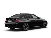 Nieuw BMW 330e M Sport 292 PK (214 kW) 2026 Saphirschwarz metallic (zwart metallic) Sedan