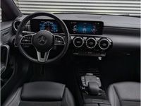 tweedehands Mercedes CLA200 Shooting Brake Business Sol. Luxury |ACC|Trekhaak|
