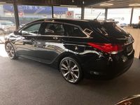 tweedehands Hyundai i40 Wagon 1.6 GDI Blue i-Drive | Led Dagrij Verlichting | Cruise Control | Auto Airco | Dakrails | Lichtmetalen Velgen 19"