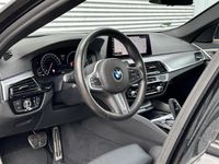 tweedehands BMW 530 530 5-serie Touring i M-pakket Leder Virtual Blinds