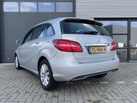 tweedehands Mercedes B180 Ambition ✓Automaat ✓Full LED ✓Navigatie ✓Comfortst