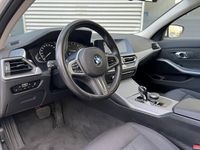 tweedehands BMW 318 318 i High Exe. Aut. LED Navi Apple Carplay