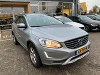 tweedehands Volvo XC60 2.0 T5 FWD Momentum