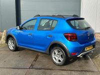 tweedehands Dacia Sandero 0.9 TCe StepWay tech road,dealerauto,nw staat,navi,enz