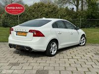 tweedehands Volvo S60 1.6 T3 R-Design Navi Clima Cruise! Handgeschakeld!